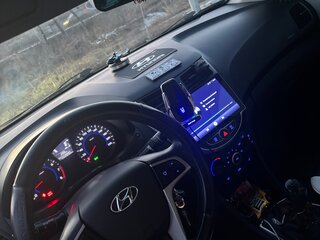 2014 Hyundai Solaris I, белый, 850000 рублей, вид 2