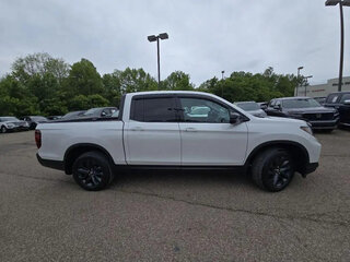 2023 Honda Ridgeline II Рестайлинг, белый, 4506100 рублей, вид 4