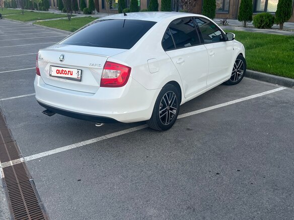 2015 Skoda Rapid I, белый - вид 5