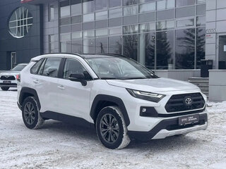 2025 Toyota RAV4 V (XA50), белый, 4200000 рублей, вид 1