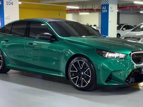 2025 BMW M5 VII (G90), зелёный, 18190000 рублей, вид 3