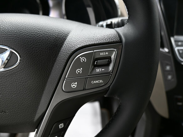 2013 Hyundai Santa Fe III, белый, 1650000 рублей - вид 17