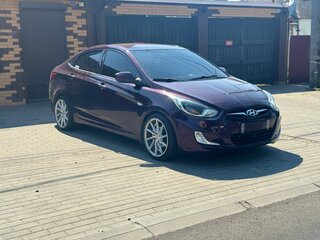 2011 Hyundai Solaris I, фиолетовый, 585000 рублей, вид 4