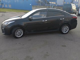 2018 Kia Rio IV, чёрный, 980000 рублей, вид 5