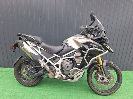 2022 Triumph Tiger 1200, серый, 1921853 рублей, вид 1