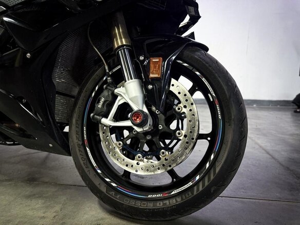 2024 BMW S 1000 RR, чёрный, 1750000 рублей - вид 9