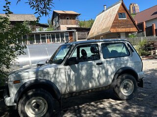 2021 Lada (ВАЗ) 2121 (4x4) Urban I Рестайлинг (2020), белый, 700000 рублей, вид 4