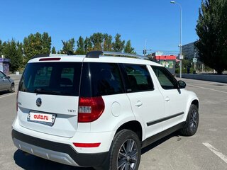 2017 Skoda Yeti I Рестайлинг, белый, 1560000 рублей, вид 4