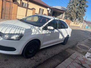 2014 Volkswagen Polo V, белый, 580000 рублей, вид 4