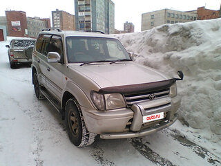 1999 Toyota Land Cruiser Prado 90 Series, серебристый, 1000000 рублей, вид 1