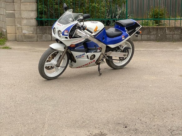 1988 Honda CBR 250R, белый, 140000 рублей