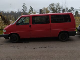2002 Volkswagen EuroVan T4 Рестайлинг, красный, 990000 рублей, вид 4