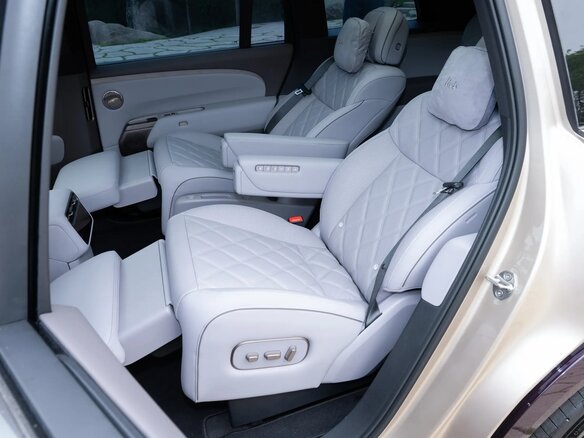 2026 Li Auto (Lixiang) L9 II, фиолетовый, 12451001 рублей - вид 39