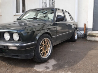 1984 BMW 3 серии 316 II (E30), зелёный, 500000 рублей, вид 5