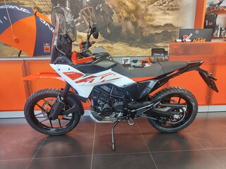 2025 KTM 390 Adventure X, белый, 719000 рублей, вид 2