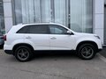2017 Kia Sorento II Рестайлинг, белый, 2150000 рублей - вид 2