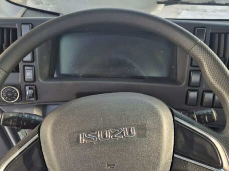 2025 Isuzu ELF KV100, белый, 3850000 рублей, вид 5