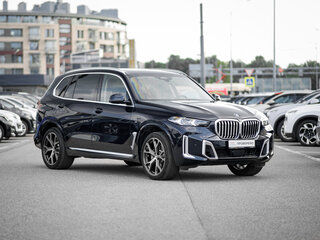 2024 BMW X5 Long 30Li IV (G05/G18) Рестайлинг, чёрный, 8600000 рублей, вид 4