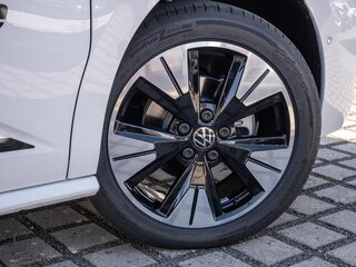 2024 Volkswagen Multivan Long T7, белый, 10390000 рублей, вид 3