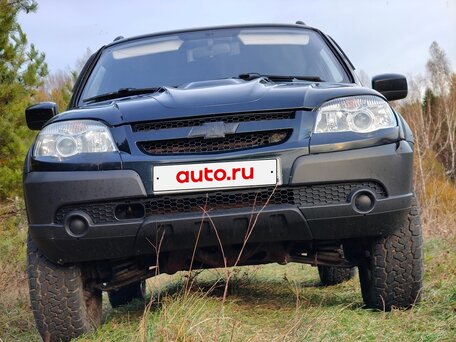 2011 Chevrolet Niva I Рестайлинг, чёрный, 313000 рублей, вид 2