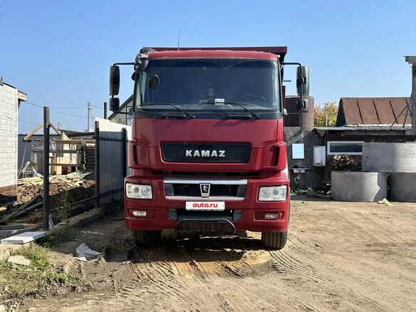 2018 КамАЗ 6520, красный, 3500000 рублей