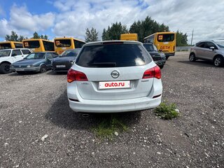 2011 Opel Astra J, белый, 515000 рублей, вид 4