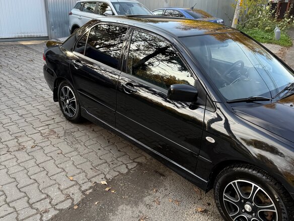 2007 Mitsubishi Lancer IX Рестайлинг, чёрный, 520000 рублей - вид 4