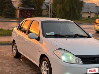 2010 Renault Symbol ll, белый, 470000 рублей, вид 4