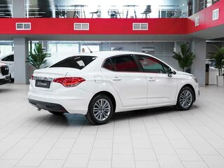 2013 Citroen C4 II, белый, 595000 рублей, вид 4