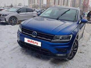 2019 Volkswagen Tiguan II, синий, 2747000 рублей, вид 4