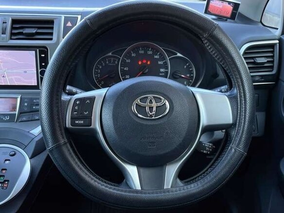 2016 Toyota Ractis II, белый, 770000 рублей - вид 11