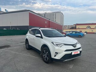 2019 Toyota RAV4 IV (XA40) Рестайлинг, белый, 2500000 рублей, вид 3