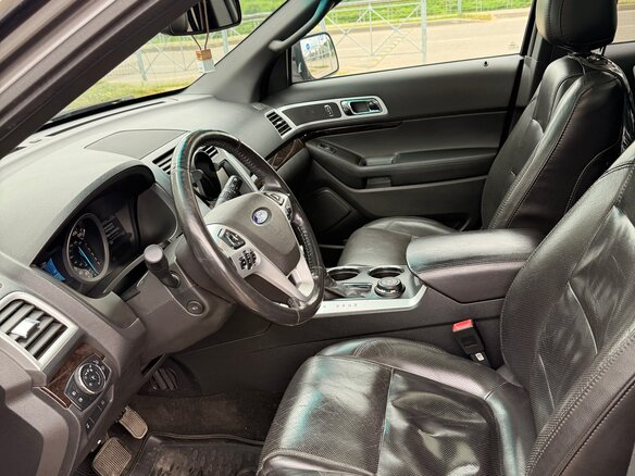 2012 Ford Explorer V, серый, 1590000 рублей - вид 9