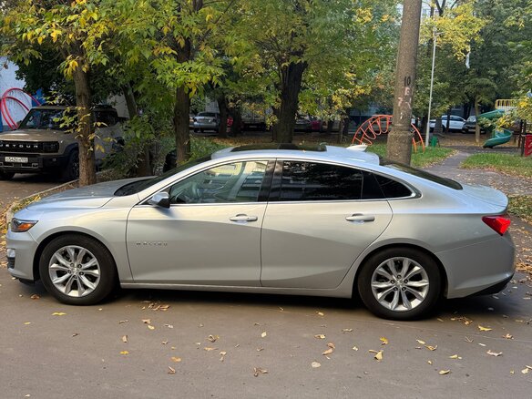 2018 Chevrolet Malibu IX Рестайлинг, серый, 1400000 рублей - вид 9