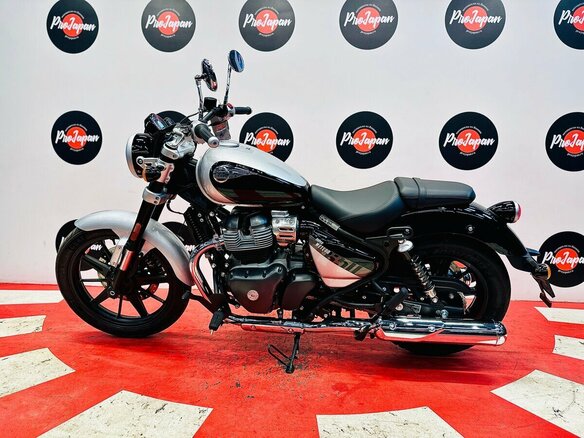 2026 Royal Enfield Super Meteor, серебристый, 773000 рублей - вид 6