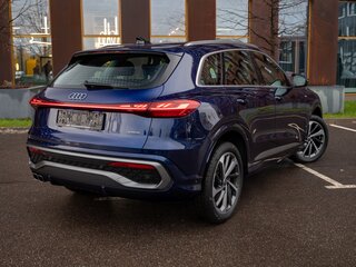 2026 Audi Q5 40 TDI III (GU), синий, 6560000 рублей, вид 4