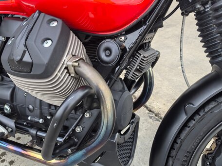 2014 Moto Guzzi V 7, красный, 580000 рублей, вид 5