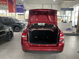 2026 Lada (ВАЗ) Granta I Рестайлинг, красный, 1088000 рублей, вид 4