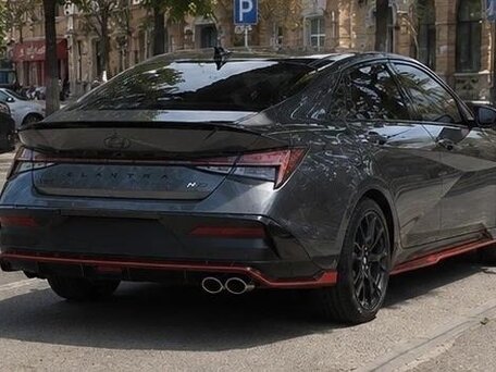 2024 Hyundai Elantra VII (CN7) Рестайлинг, серый, 1910000 рублей, вид 3