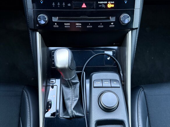 2014 Lexus IS 250 III, серый, 2690000 рублей - вид 9