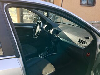 2010 Opel Astra H Рестайлинг, серебристый, 500000 рублей, вид 5