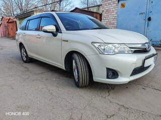 2014 Toyota Corolla Fielder XI (E160, E170, E180), белый, 950000 рублей, вид 4