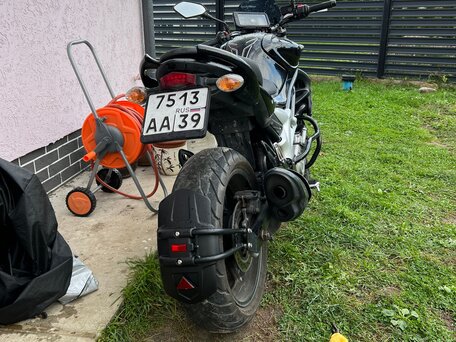 2012 Suzuki SFV 650 Gladius, чёрный, 380000 рублей, вид 2