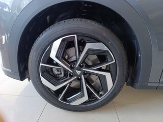 2025 Changan Deepal S07 31.73 kWh I Рестайлинг, серый, 5289900 рублей, вид 5