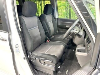 2017 Honda Stepwgn Spada V Рестайлинг, белый, 1550000 рублей, вид 5