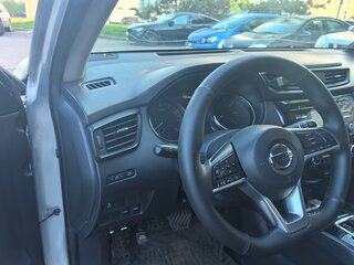 2016 Nissan Rogue II Рестайлинг, серебристый, 2100000 рублей, вид 5
