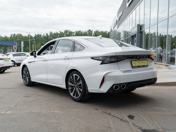2023 Chery Arrizo 8, белый - вид 8