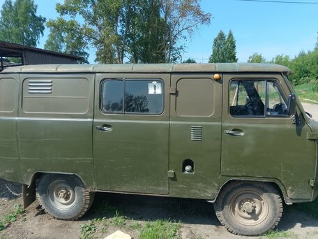 1992 УАЗ 3741, зелёный, 140000 рублей, вид 2