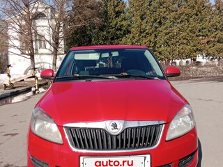 2014 Skoda Fabia II Рестайлинг, красный, 249000 рублей, вид 3