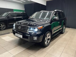 2015 Toyota Land Cruiser 200 Series Рестайлинг 1, чёрный, 3700000 рублей, вид 3